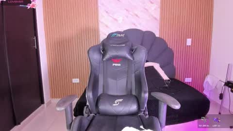    VIVIANA    online show from February 2026 03:11:02 AM