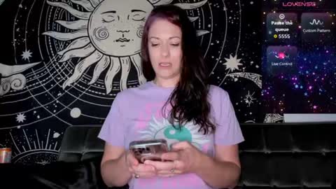 M0lly online show from June 2026 12:40:02 PM