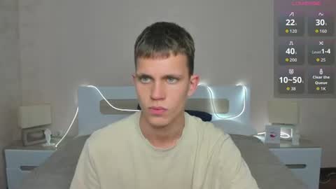 m0neyken_ online show from July 2026 02:18:01 AM