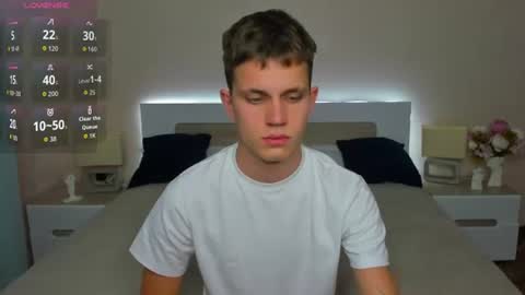 m0neyken_ online show from July 2026 02:20:01 AM