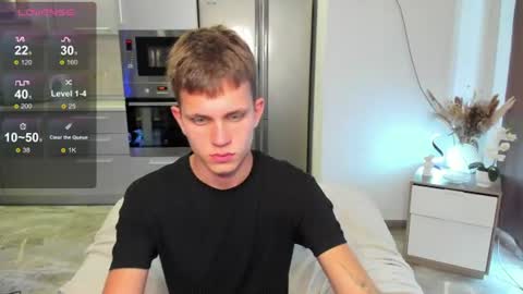 m0neyken_ online show from July 2026 06:11:02 AM