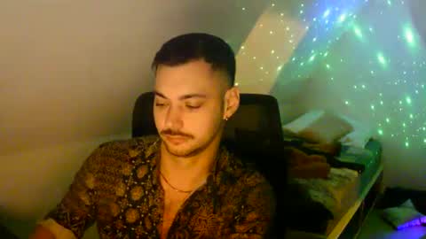 m1recevierrr online show from December 2024 03:58:01 AM