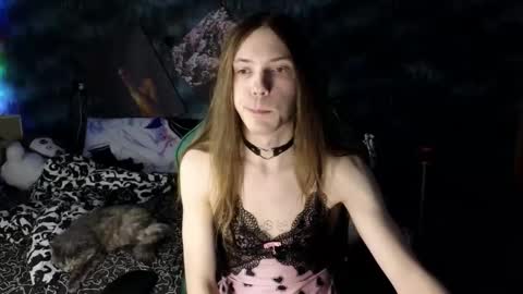 Snapshot of m1shq chatting on March 2025 09:48:02 PM m1shq online show from March 2025 09:48:02 PM