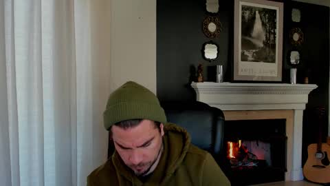 Snapshot of m4ck764561 chatting on February 2025 07:14:02 PM m4ck online show from February 2025 07:14:02 PM