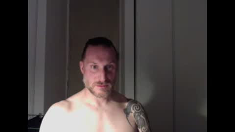 m4rduk online show from December 2025 06:12:01 PM