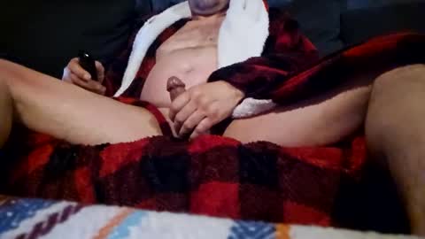 Snapshot of m_a_r_c_u_s1 chatting on January 2025 05:32:01 PM MARCUSNYX online show from January 2025 05:32:01 PM