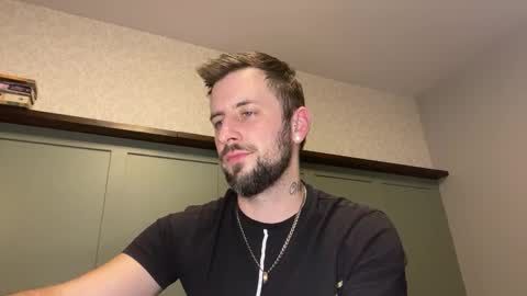 m_stephen online show from February 2026 04:41:02 AM