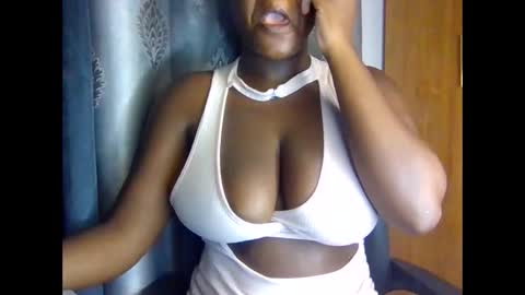 Snapshot of m_tits3 chatting on February 2026 09:49:01 PM m_tits3 online show from February 2026 09:49:01 PM