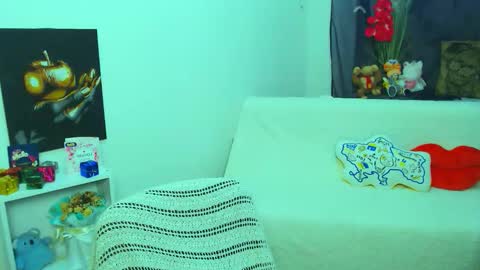 Snapshot of m_vikki chatting on February 2026 10:53:02 AM Vikki online show from February 2026 10:53:02 AM