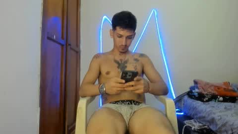 Snapshot of maaster420 chatting on December 2025 03:02:02 AM itgram pezlo josue online show from December 2025 03:02:02 AM