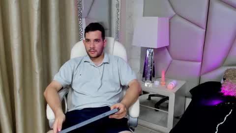 Snapshot of maatt_de_luca chatting on September 2025 05:36:01 PM Matt De Luca online show from September 2025 05:36:01 PM