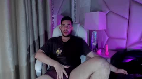 Snapshot of maatt_de_luca chatting on September 2025 05:47:02 PM Matt De Luca online show from September 2025 05:47:02 PM