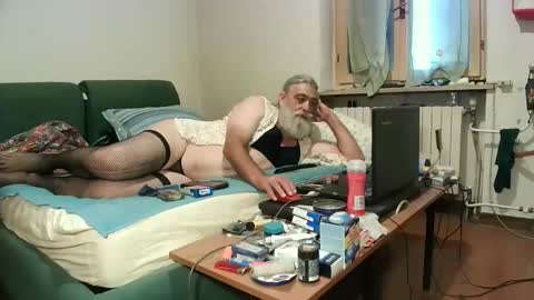 Snapshot of maax1970to chatting on September 2025 01:27:01 PM maax1970 online show from September 2025 01:27:01 PM