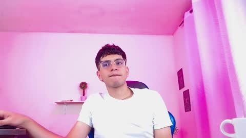 Max online show from April 2026 01:49:02 PM