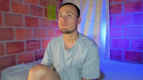   online show from January 2025 12:41:02 PM