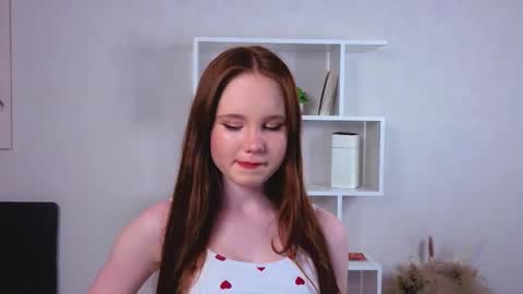 Holly online show from March 2026 11:39:02 AM