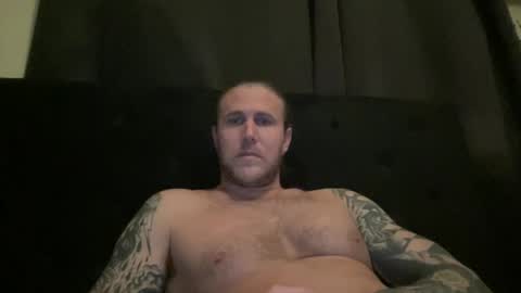 Snapshot of mac_drew chatting on January 2025 05:47:02 AM mac_drew online show from January 2025 05:47:02 AM