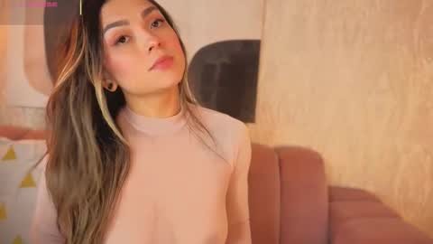 Snapshot of maca_bloom chatting on December 2025 11:19:01 AM Maca online show from December 2025 11:19:01 AM