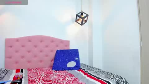 macarena_29 online show from January 2025 10:40:02 PM