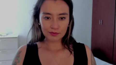 Maca online show from November 2025 01:22:02 PM