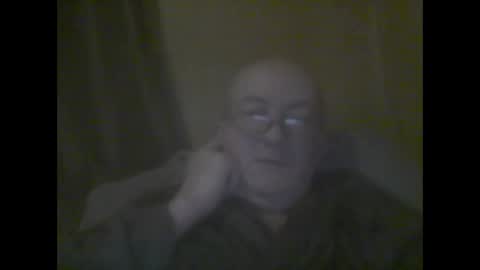Snapshot of macbewdekan25 chatting on March 2026 01:11:02 PM macbewdekan25 online show from March 2026 01:11:02 PM