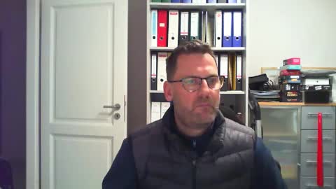 Snapshot of macfly67 chatting on December 2024 04:14:02 PM macfly67 online show from December 2024 04:14:02 PM