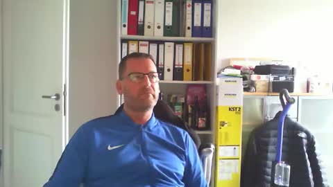 Snapshot of macfly67 chatting on September 2025 01:58:02 PM macfly67 online show from September 2025 01:58:02 PM