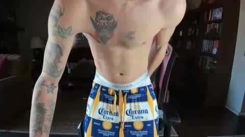 Snapshot of machinecumkelly69 chatting on February 2025 05:50:01 PM machinecumkelly69 online show from February 2025 05:50:01 PM