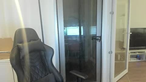 Snapshot of machinegun3dx chatting on October 2025 08:37:02 PM Andy online show from October 2025 08:37:02 PM