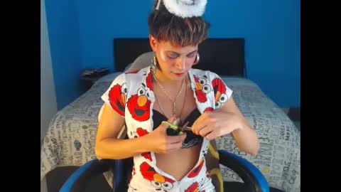 Snapshot of machissex chatting on October 2025 01:35:02 PM machissex online show from October 2025 01:35:02 PM