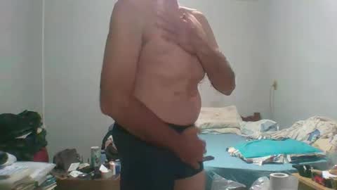 MACHOLIVRE online show from December 2024 04:12:01 AM