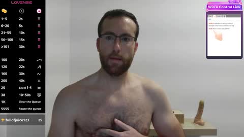 Snapshot of machohiberiko chatting on December 2024 06:52:02 PM Jota online show from December 2024 06:52:02 PM