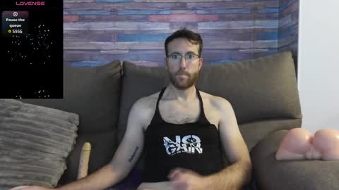 Snapshot of machohiberiko chatting on November 2025 04:41:01 PM Jota online show from November 2025 04:41:01 PM