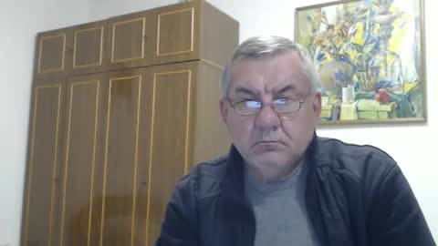 Macho online show from November 2025 02:44:02 AM