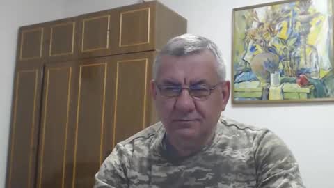 Macho online show from April 2026 05:52:02 PM