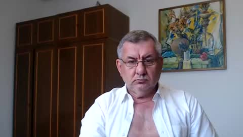 Macho online show from July 2026 01:03:01 PM
