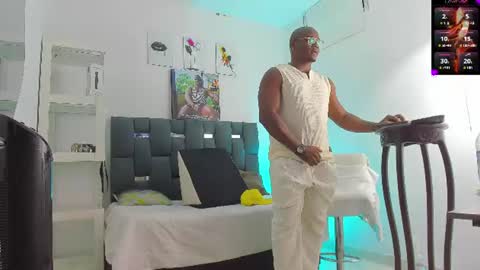 MACKBIG DICK im a damn dominant I like ATMs INSTAGRAM Edwinaragonc online show from July 2026 01:20:01 AM