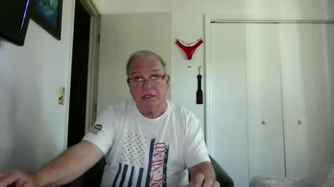 Snapshot of mackdocc001 chatting on March 2026 03:48:02 PM mackdocc001 online show from March 2026 03:48:02 PM