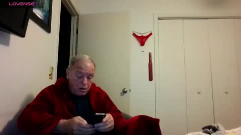 Snapshot of mackdocc001 chatting on April 2026 11:15:02 AM mackdocc001 online show from April 2026 11:15:02 AM