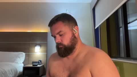 macrackin33 online show from December 2025 12:04:01 AM