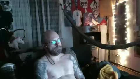 Snapshot of mad_dem0n chatting on January 2025 04:58:02 AM Manuel online show from January 2025 04:58:02 AM