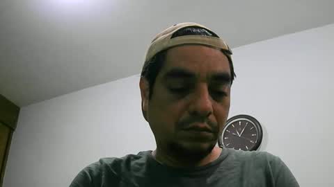 Cris B online show from April 2026 12:57:02 PM