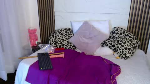 madam_artemisa online show from March 2025 06:54:02 AM