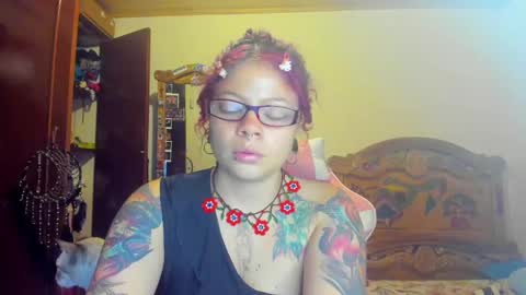 Snapshot of madam_sativa chatting on February 2025 07:31:02 PM di online show from February 2025 07:31:02 PM