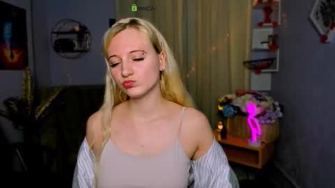 Ulis online show from March 2026 12:12:02 PM