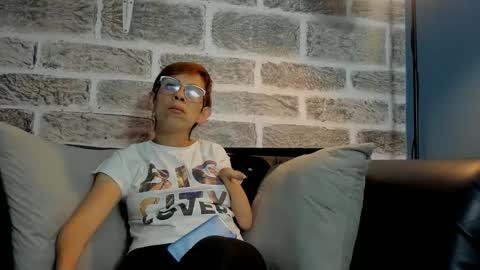 Snapshot of madame_mature1 chatting on May 2026 02:12:02 PM Madame online show from May 2026 02:12:02 PM