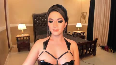 Snapshot of madammistressdominatrixxx chatting on March 2025 03:22:01 AM Alison Kloss online show from March 2025 03:22:01 AM