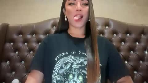 Alison Kloss online show from April 2026 11:16:01 PM