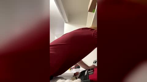 madbanjo online show from April 2026 09:23:01 PM