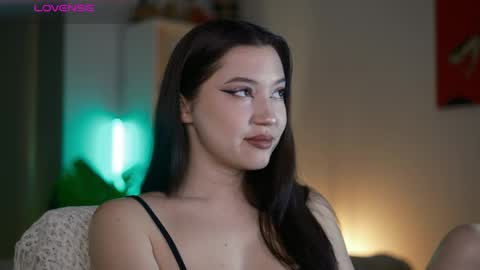 Maddi online show from April 2026 11:44:01 PM